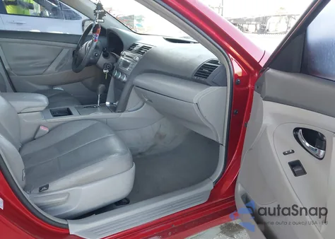 2008 Toyota Camry Le z USA, uszkodzony, nr VIN 4T1BE46K28U217379